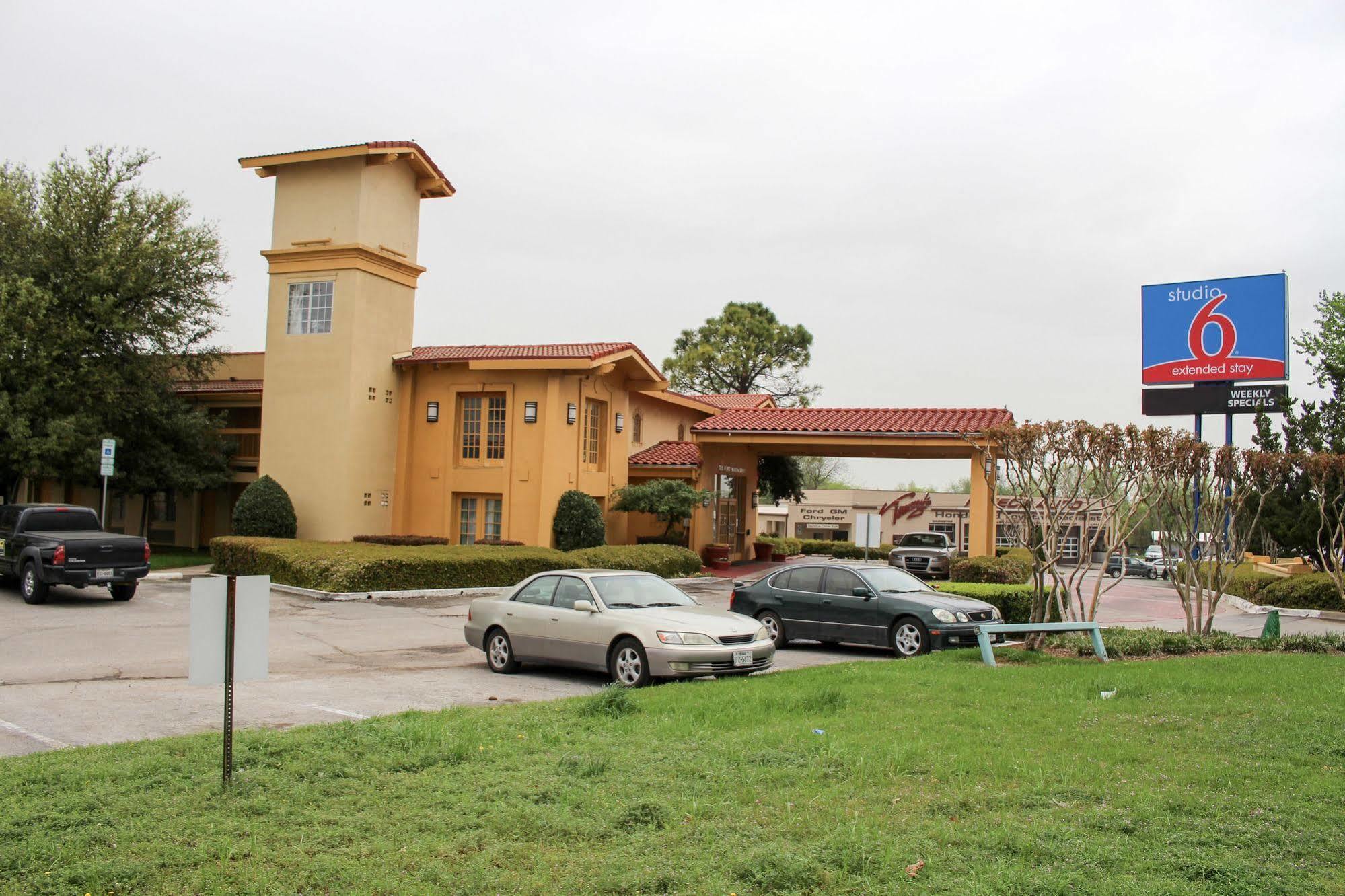 Studio 6-Denton, Tx - Unt Exterior foto